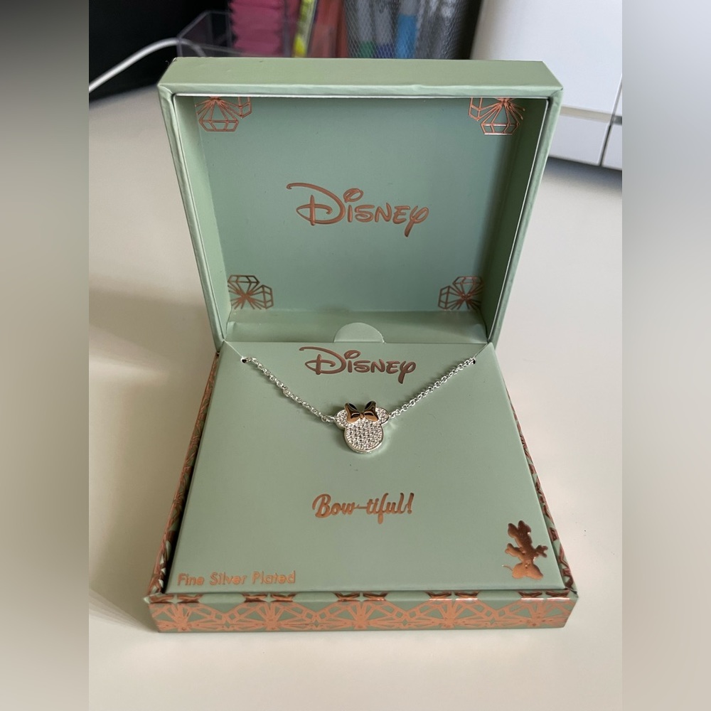 Disney Classics Minnie Mouse Pendant Necklace